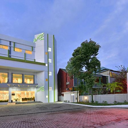 Whiz Prime Hotel Sudirman Cilacap Εξωτερικό φωτογραφία