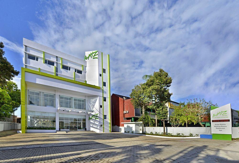 Whiz Prime Hotel Sudirman Cilacap Εξωτερικό φωτογραφία