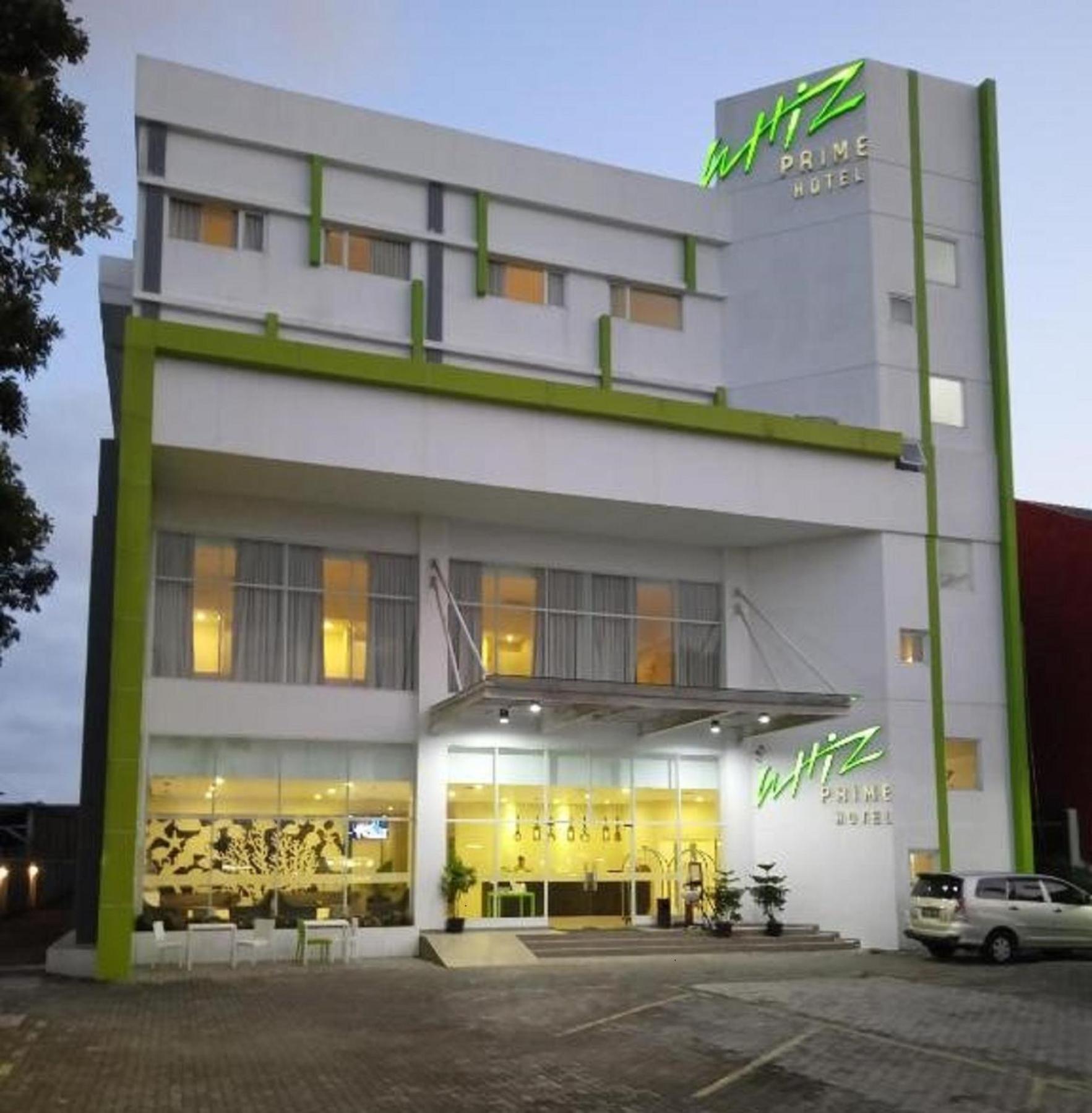 Whiz Prime Hotel Sudirman Cilacap Εξωτερικό φωτογραφία
