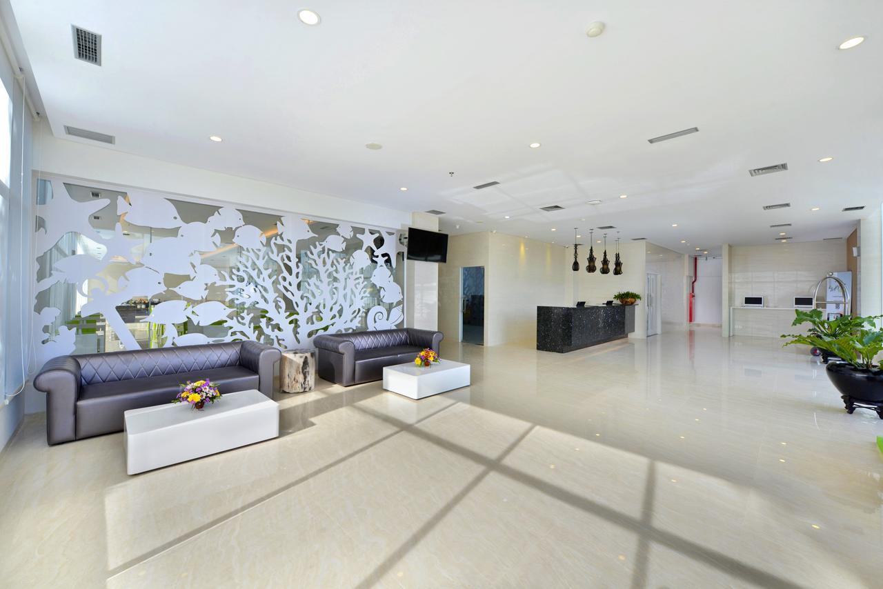 Whiz Prime Hotel Sudirman Cilacap Εξωτερικό φωτογραφία